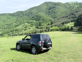 Mitsubishi Pajero 3.2 DID - 8200 € / 16037.81 лв. - 37212776 2 | Car24.bg Mitsubishi Pajero 3.2 DID - 8200 € / 16037.81 лв. - 37212776 2