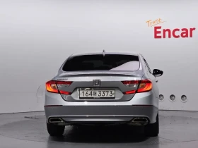 Honda Accord 1.5 TURBO* ПОДГРЕВ* НАВИГАЦИЯ* КАМЕРА* ПАРКТРОНИК* - 15986 € - 48044721 4 | Car24.bg Honda Accord 1.5 TURBO* ПОДГРЕВ* НАВИГАЦИЯ* КАМЕРА* ПАРКТРОНИК* - 15986 € - 48044721 4