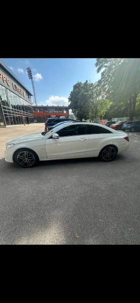 Mercedes-Benz E 250 - 6000 € / 11734.98 лв. - 44302282 2 | Car24.bg Mercedes-Benz E 250 - 6000 € / 11734.98 лв. - 44302282 2