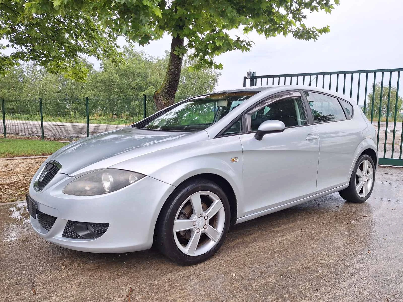 Seat Leon 2.0 140к.с DSG | Auto.bg — изображение 1 Seat Leon 2.0 140к.с DSG | Auto.bg — изображение 1