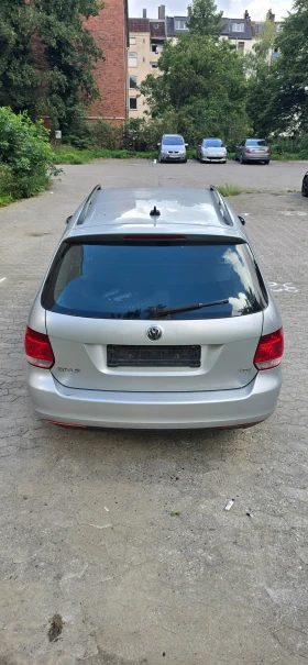 VW Golf Variant 1.9 - 2650 € / 5182.95 лв. - 40355435 5 | Car24.bg VW Golf Variant 1.9 - 2650 € / 5182.95 лв. - 40355435 5