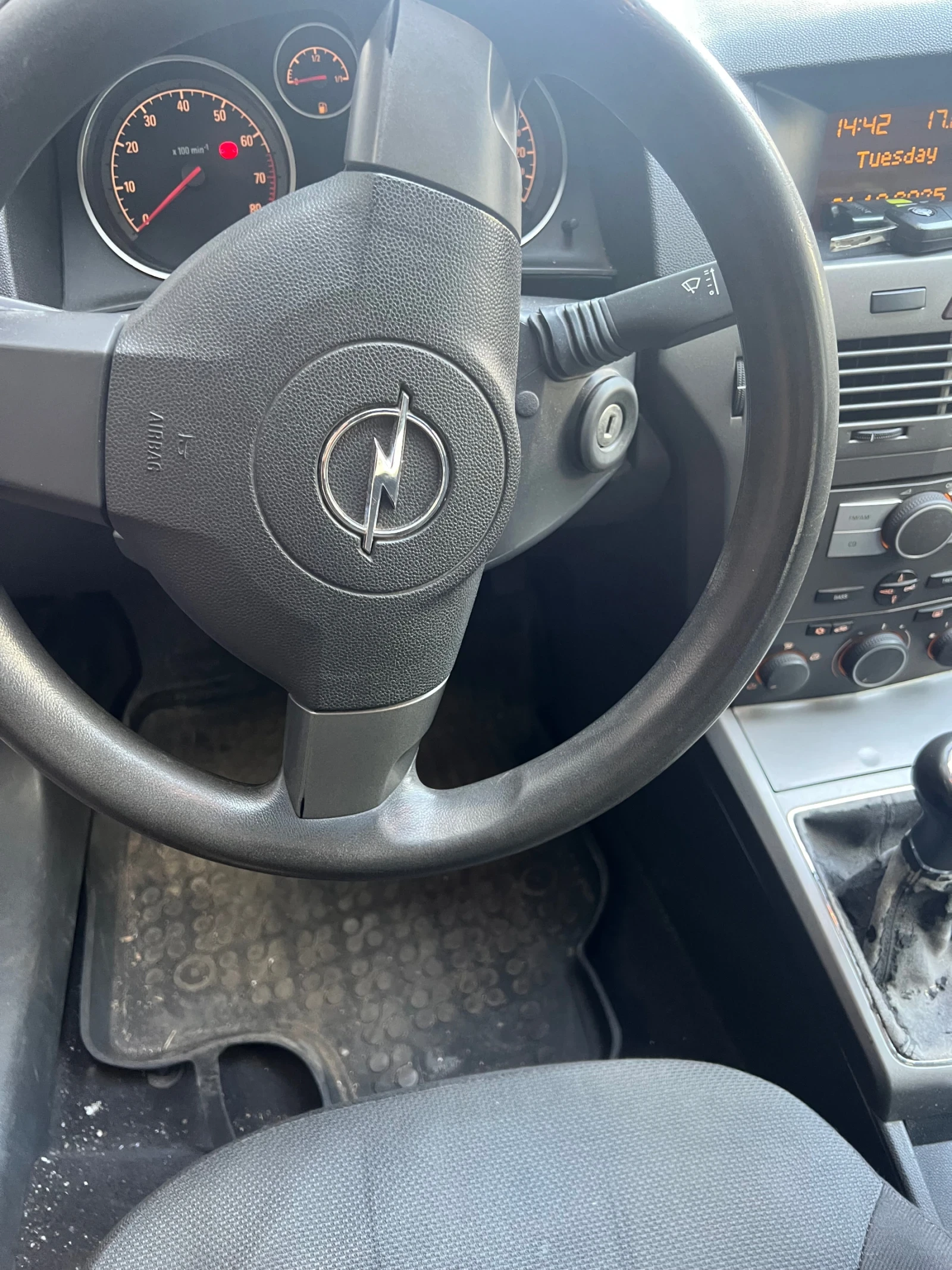 Opel Astra 1.6 бензин газ - изображение 7 | Auto.bg Opel Astra 1.6 бензин газ - изображение 7