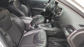 Jeep Cherokee North - 16100 € / 31488.86 лв. - 20287940 10 | Car24.bg Jeep Cherokee North - 16100 € / 31488.86 лв. - 20287940 10