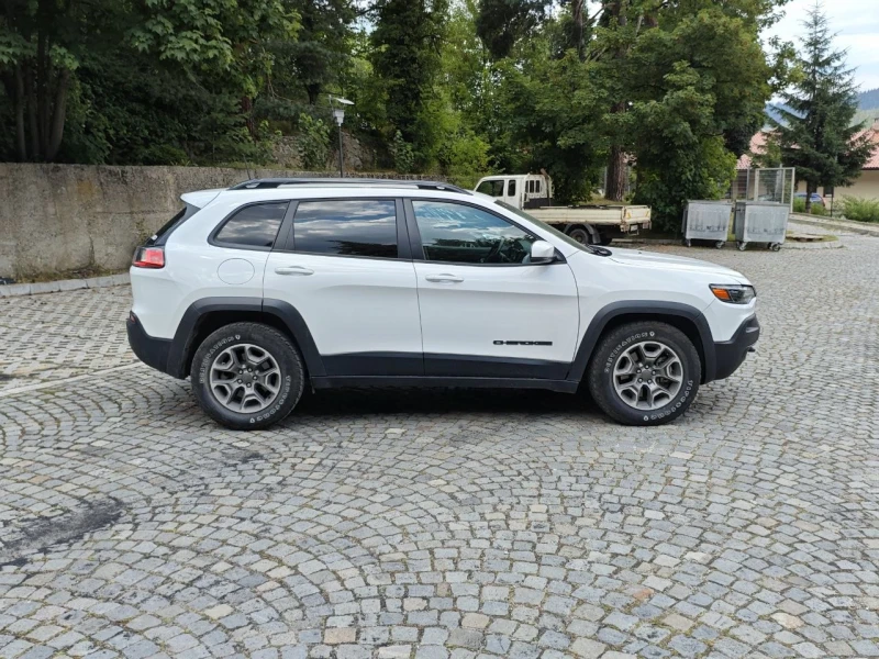 Jeep Cherokee North - 16100 € / 31488.86 лв. - 20287940 1 | Car24.bg Jeep Cherokee North - 16100 € / 31488.86 лв. - 20287940 1