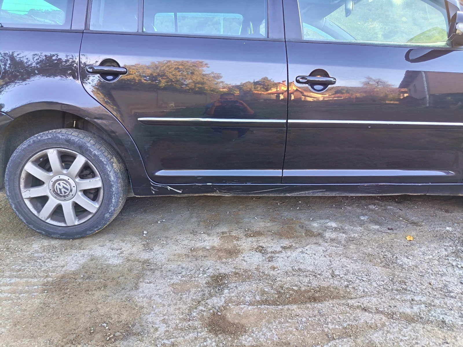 VW Touran  Facelift/ заводски метан - изображение 4 | Auto.bg VW Touran  Facelift/ заводски метан - изображение 4
