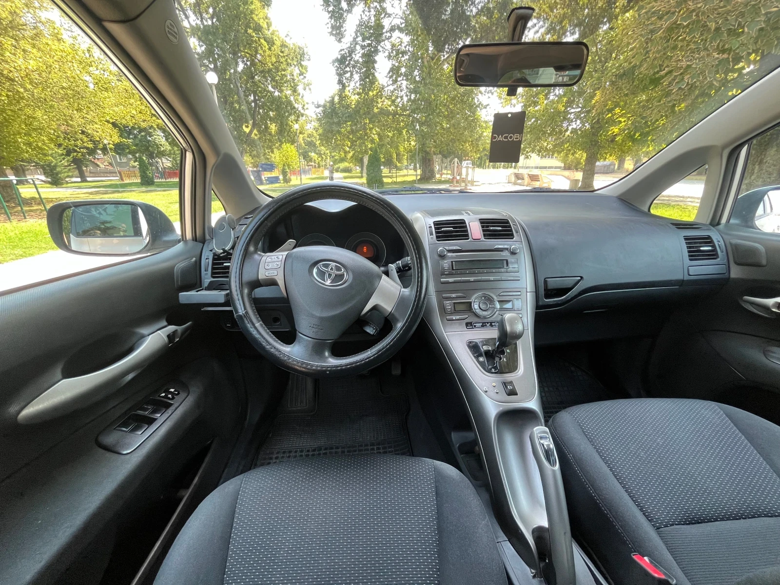 Toyota Auris  - изображение 5 | Auto.bg Toyota Auris  - изображение 5