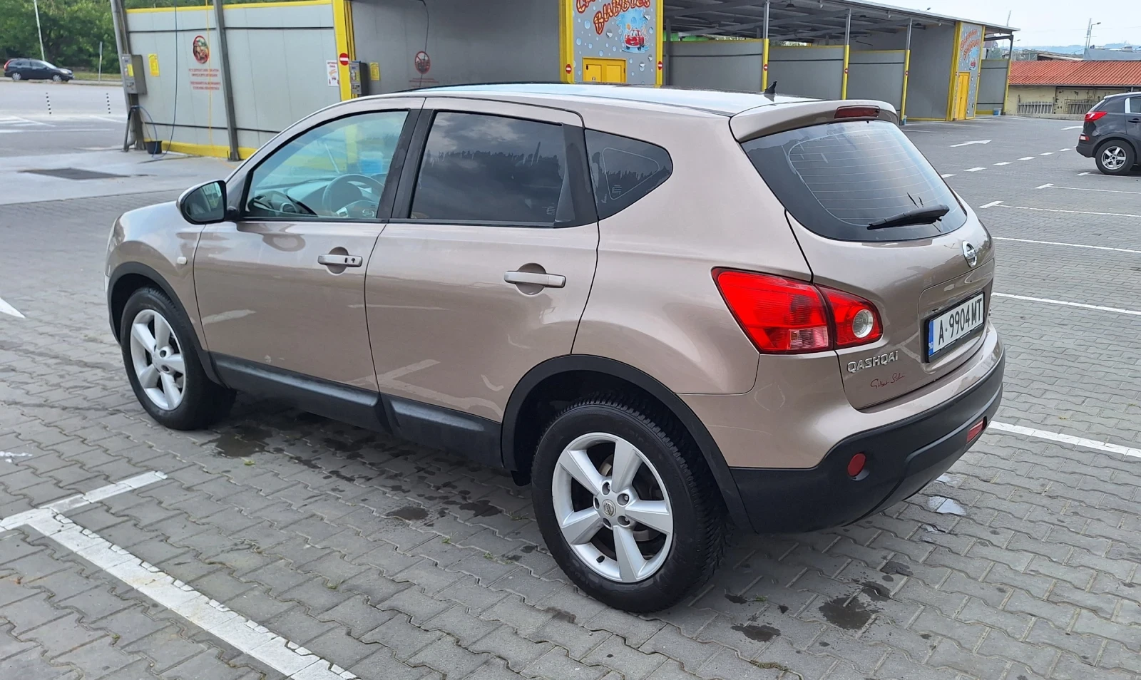 Nissan Qashqai 2.0 dci 4x4 - изображение 3 | Auto.bg Nissan Qashqai 2.0 dci 4x4 - изображение 3