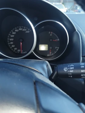 Mazda 3 1, 6 - 2299 € / 4496.45 лв. - 71538059 9 | Car24.bg Mazda 3 1, 6 - 2299 € / 4496.45 лв. - 71538059 9