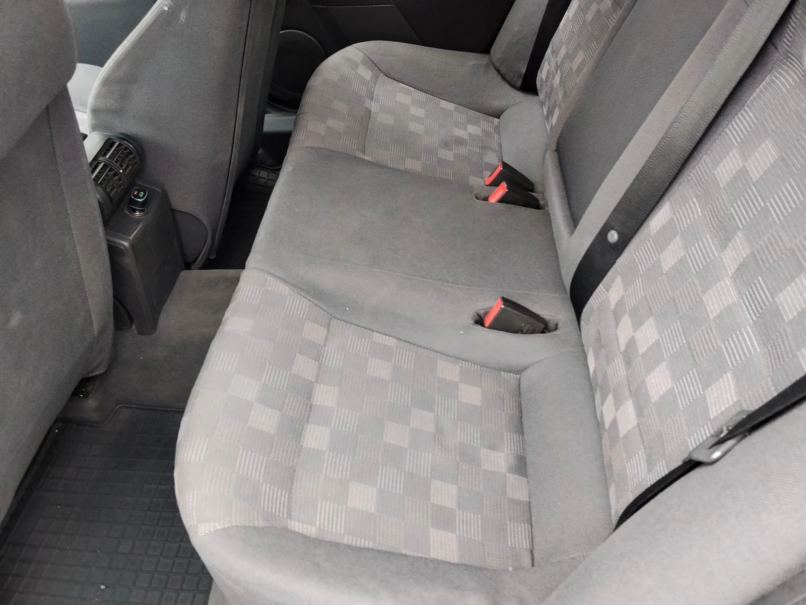Opel Vectra 1.9JTD.120к.GTS.E4 - изображение 9 | Auto.bg Opel Vectra 1.9JTD.120к.GTS.E4 - изображение 9