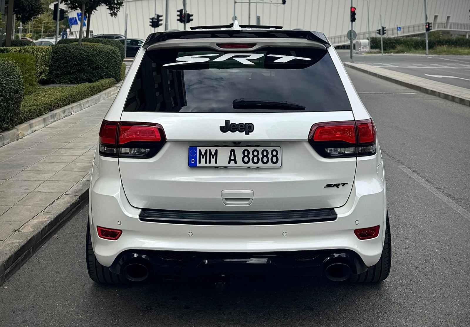 Jeep Grand cherokee 6.4 SRT FULL O.Z Racing  - изображение 4 | Auto.bg Jeep Grand cherokee 6.4 SRT FULL O.Z Racing  - изображение 4