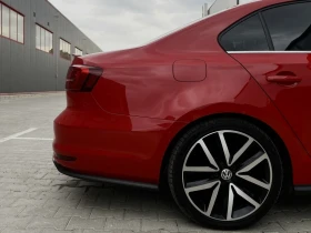 VW Jetta 2.0 GTI DSG 2018 ТОП* Кейлесс* Автомат* Люк* Евро6 | Auto.bg — изображение 16 VW Jetta 2.0 GTI DSG 2018 ТОП* Кейлесс* Автомат* Люк* Евро6 | Auto.bg — изображение 16