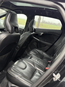 Volvo V40 D2 R-Design/ParkAssist/Pano/Camera/Bixenon - 7669 € / 14999.26 лв. - 21106996 10 | Car24.bg Volvo V40 D2 R-Design/ParkAssist/Pano/Camera/Bixenon - 7669 € / 14999.26 лв. - 21106996 10