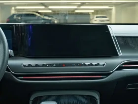 HongQi H9 2.0T 2WD Qixiang Private Style Edition 5-seater | Auto.bg — изображение 14 HongQi H9 2.0T 2WD Qixiang Private Style Edition 5-seater | Auto.bg — изображение 14