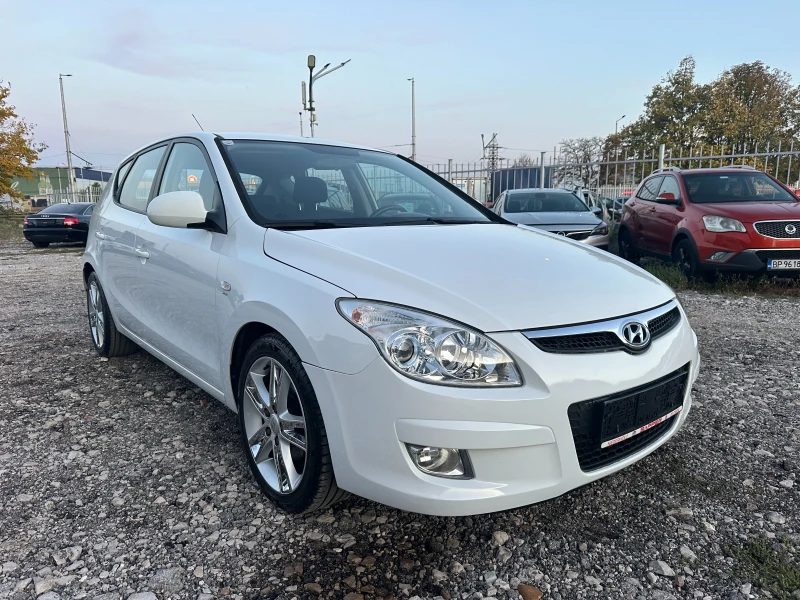 Hyundai I30 1, 6CRDI-116kc - 4999 лв. / 2555.95 € - 43442779 1 | Car24.bg Hyundai I30 1, 6CRDI-116kc - 4999 лв. / 2555.95 € - 43442779 1