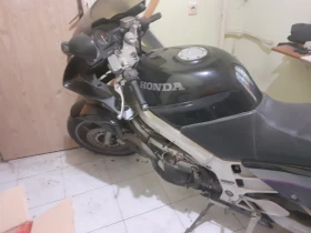 Honda Vfr RC36 | Auto.bg — изображение 2 Honda Vfr RC36 | Auto.bg — изображение 2