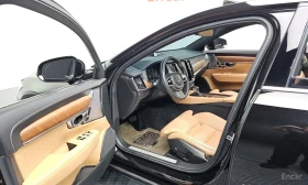 Volvo S90 Т5* 360 КАМЕРИ* СЛЕДЕНЕ НА ЛЕНТИ* КРАЙНА ЦЕНА* | Auto.bg — изображение 5 Volvo S90 Т5* 360 КАМЕРИ* СЛЕДЕНЕ НА ЛЕНТИ* КРАЙНА ЦЕНА* | Auto.bg — изображение 5