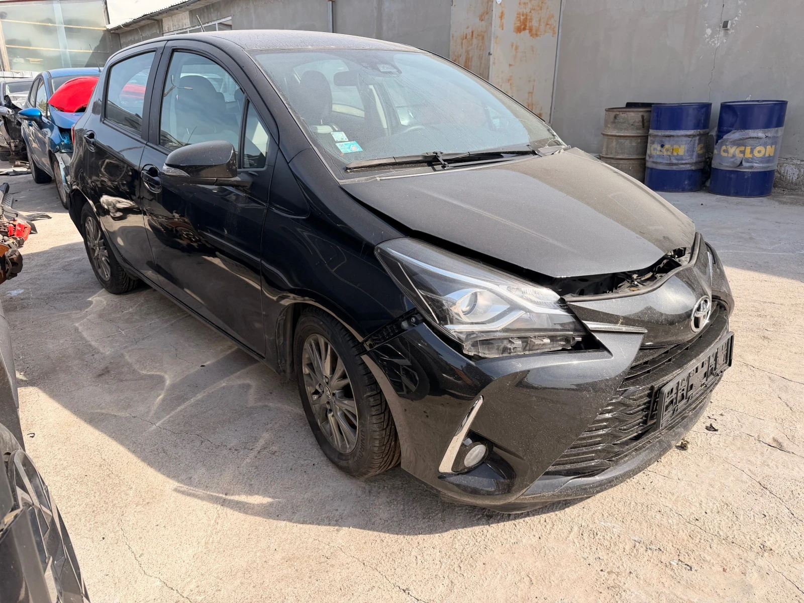 Toyota Yaris 1.5VVT-i 2NR | Auto.bg — изображение 1 Toyota Yaris 1.5VVT-i 2NR | Auto.bg — изображение 1