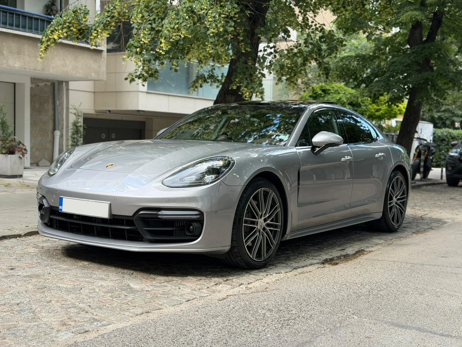 Porsche Panamera 4S | Auto.bg — изображение 1 Porsche Panamera 4S | Auto.bg — изображение 1