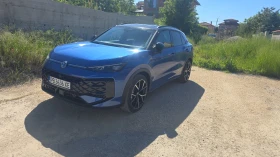 VW T-Roc R line - 33000 € / 64542.39 лв. - 36584011 7 | Car24.bg VW T-Roc R line - 33000 € / 64542.39 лв. - 36584011 7