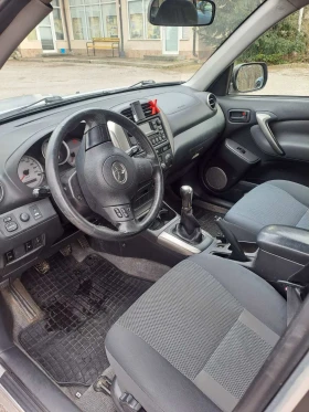 Toyota Rav4 2.0 D4D - 3600 € / 7040.99 лв. - 26878732 3 | Car24.bg Toyota Rav4 2.0 D4D - 3600 € / 7040.99 лв. - 26878732 3