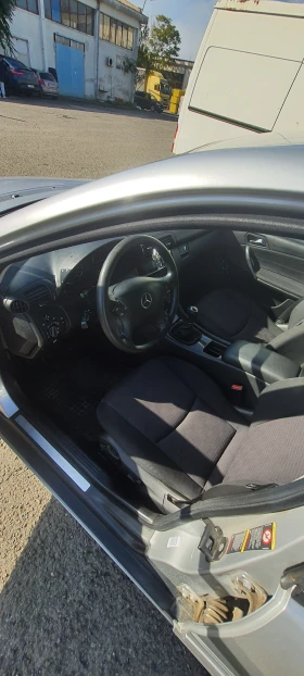 Mercedes-Benz C 200 | Mobile.bg — малка снимка 8