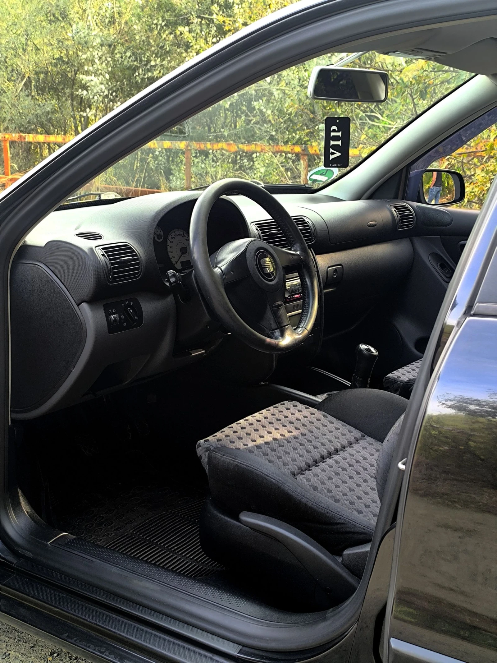 Seat Leon 1.8Т 210к. Топ - изображение 8 | Auto.bg Seat Leon 1.8Т 210к. Топ - изображение 8