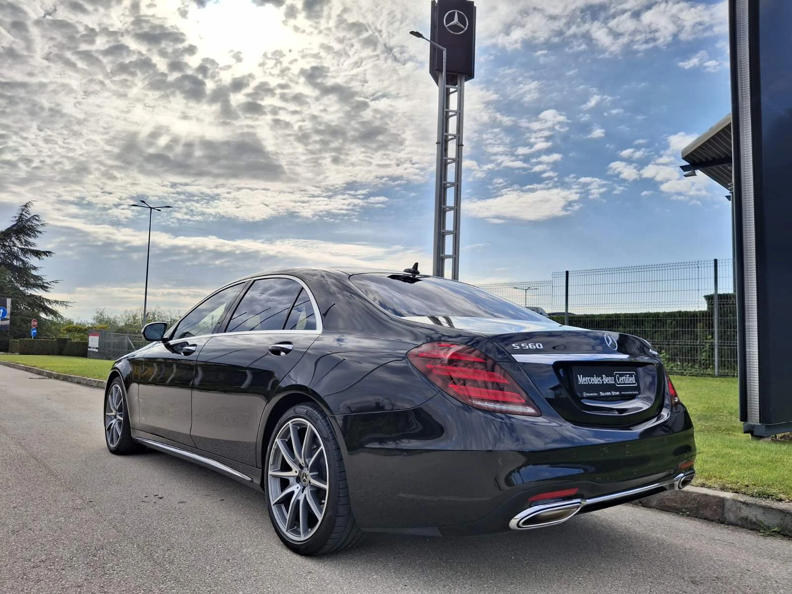 Mercedes-Benz S 560 4MATIC L - изображение 4 | Auto.bg Mercedes-Benz S 560 4MATIC L - изображение 4