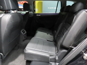 VW Tiguan PRESTIGE* ОБДУХВАНЕ* ДИСТРОНИК* ХЕДЪП* 360КАМЕРА* | Auto.bg — изображение 12 VW Tiguan PRESTIGE* ОБДУХВАНЕ* ДИСТРОНИК* ХЕДЪП* 360КАМЕРА* | Auto.bg — изображение 12