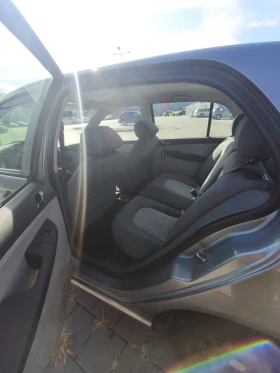 Skoda Fabia 1.4 16V Comfort - 1299 € - 20350810 8 | Car24.bg Skoda Fabia 1.4 16V Comfort - 1299 € - 20350810 8