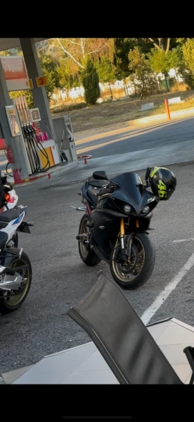 Yamaha YZF-R1 undefined | Auto.bg — изображение 3 Yamaha YZF-R1 undefined | Auto.bg — изображение 3