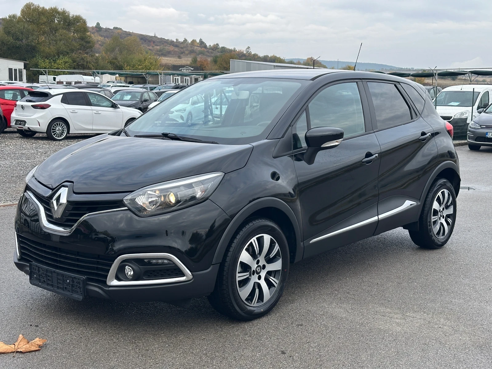 Renault Captur 1.5 dci - изображение 3 | Auto.bg Renault Captur 1.5 dci - изображение 3