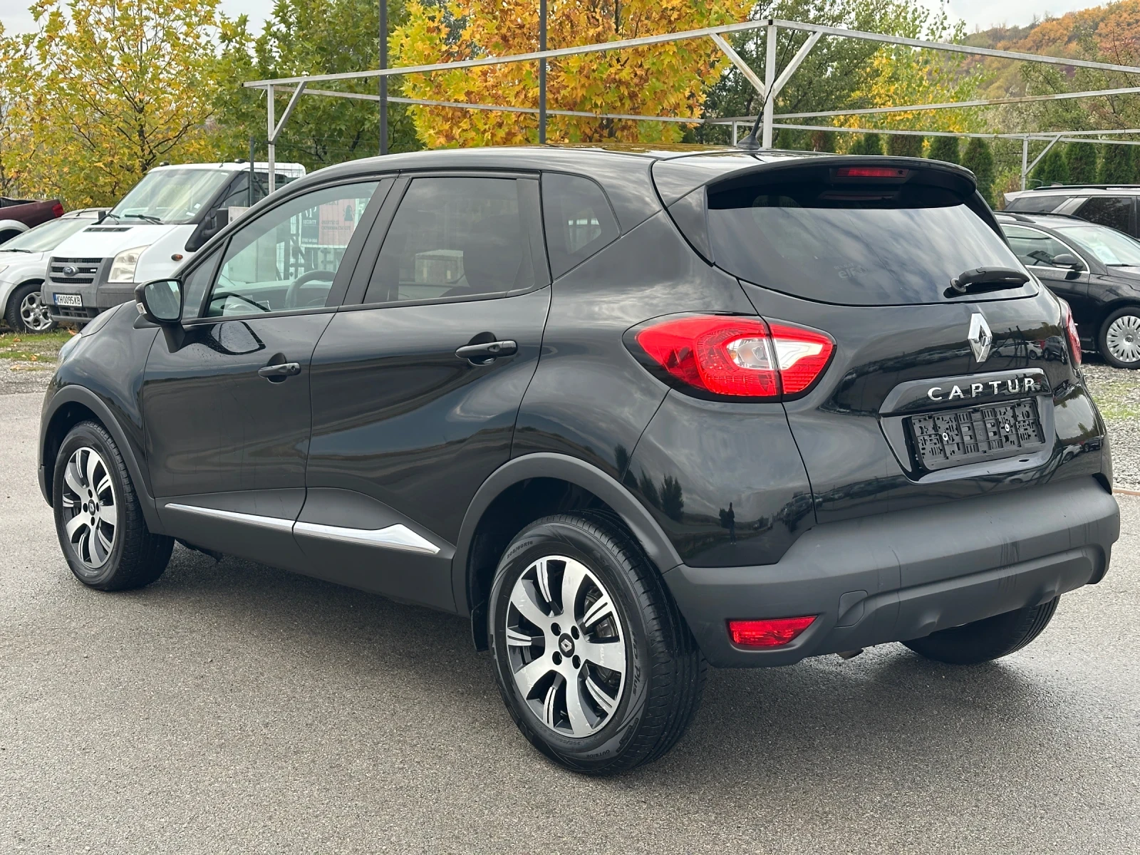 Renault Captur 1.5 dci - изображение 4 | Auto.bg Renault Captur 1.5 dci - изображение 4