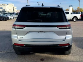 Jeep Grand cherokee * Altitude * ГЛАВНО ПРЕДСТАВИТЕЛСТВО НА JEEP * | Auto.bg — изображение 5 Jeep Grand cherokee * Altitude * ГЛАВНО ПРЕДСТАВИТЕЛСТВО НА JEEP * | Auto.bg — изображение 5