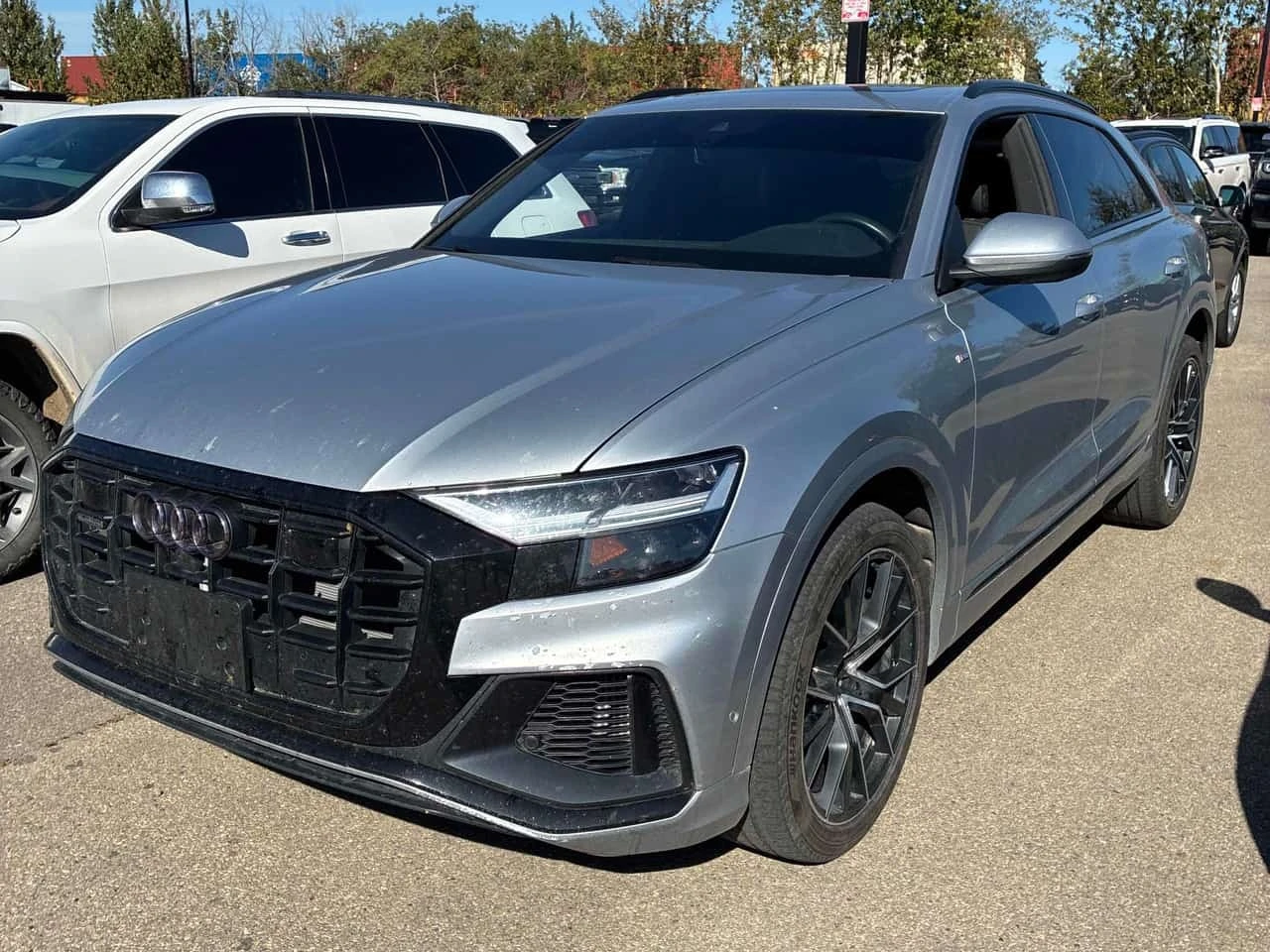 Audi Q8 Progressiv / 360 / Dis / Carfax / Автокредит | Auto.bg — изображение 1 Audi Q8 Progressiv / 360 / Dis / Carfax / Автокредит | Auto.bg — изображение 1