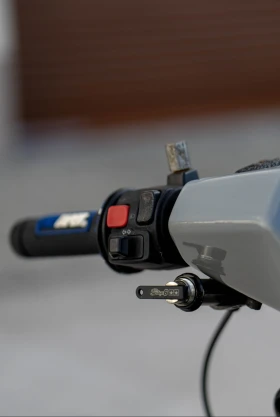 Yamaha Aerox undefined | Auto.bg — изображение 10 Yamaha Aerox undefined | Auto.bg — изображение 10