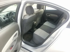 Chevrolet Cruze 2.0DI KLI NAVI | Auto.bg — изображение 14 Chevrolet Cruze 2.0DI KLI NAVI | Auto.bg — изображение 14