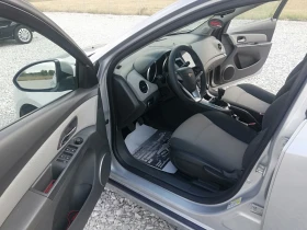 Chevrolet Cruze 2.0DI KLI NAVI | Auto.bg — изображение 13 Chevrolet Cruze 2.0DI KLI NAVI | Auto.bg — изображение 13