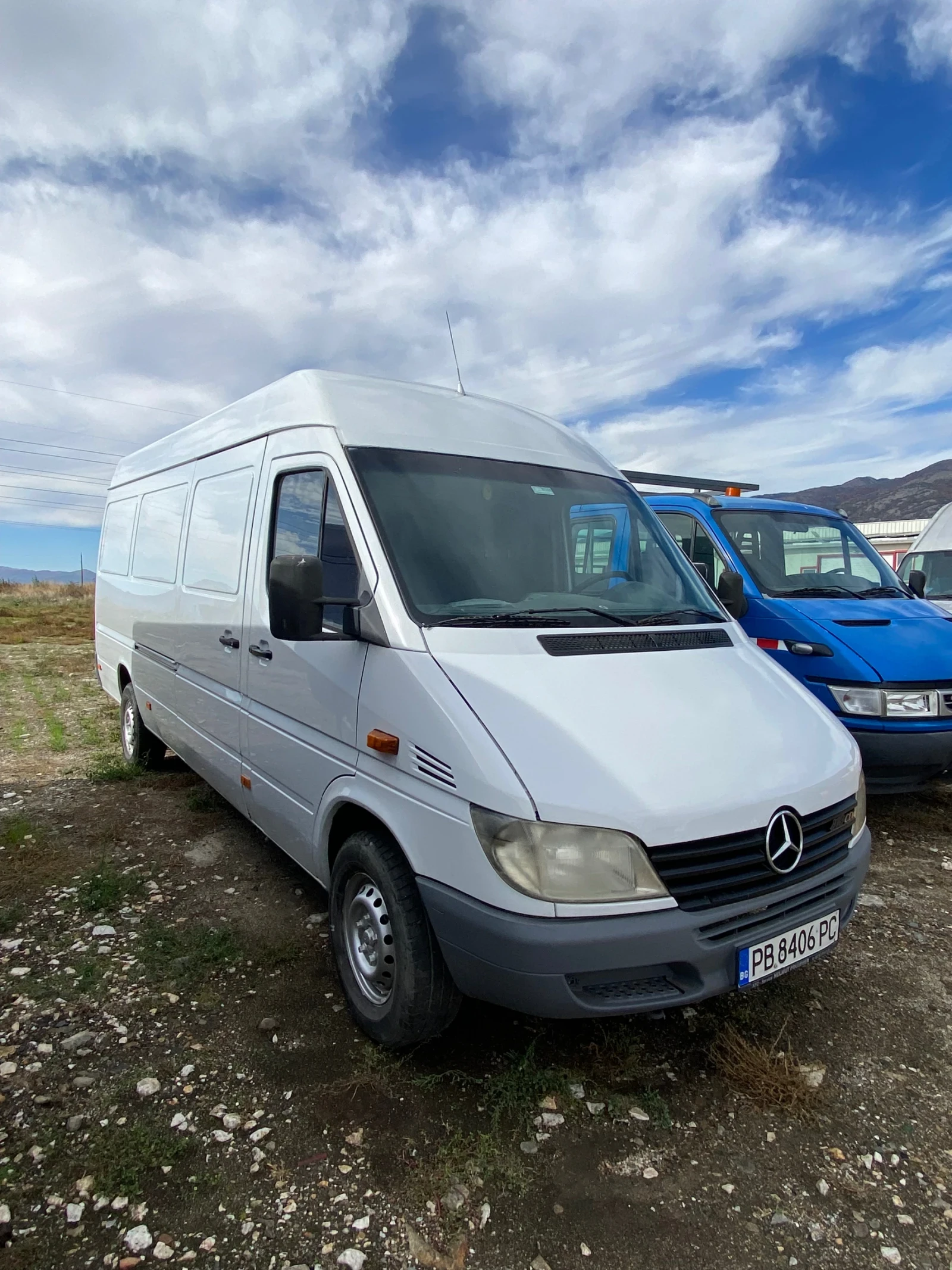 Mercedes-Benz Sprinter 313 2.2 - изображение 2 | Auto.bg Mercedes-Benz Sprinter 313 2.2 - изображение 2