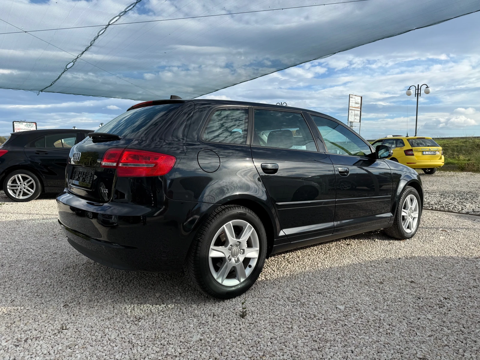 Audi A3 1.6TDi, FACELIFT,  - изображение 4 | Auto.bg Audi A3 1.6TDi, FACELIFT,  - изображение 4