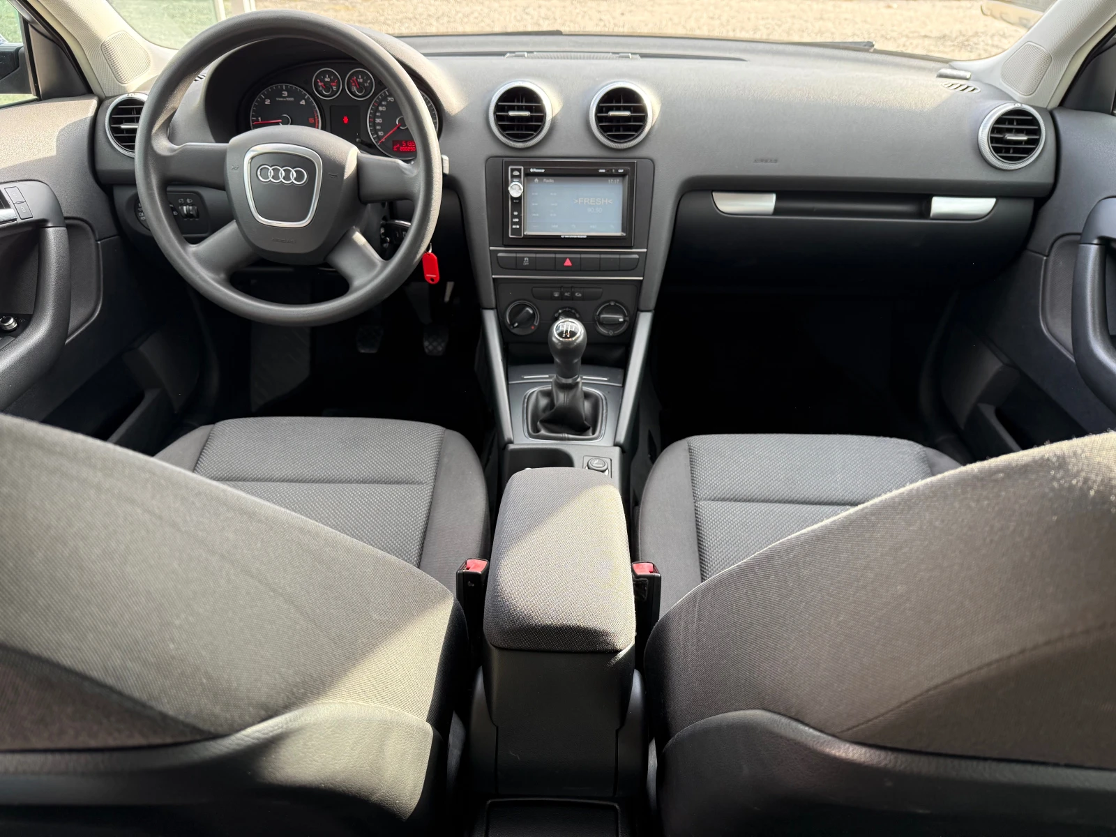 Audi A3 1.6TDi, FACELIFT,  - изображение 9 | Auto.bg Audi A3 1.6TDi, FACELIFT,  - изображение 9