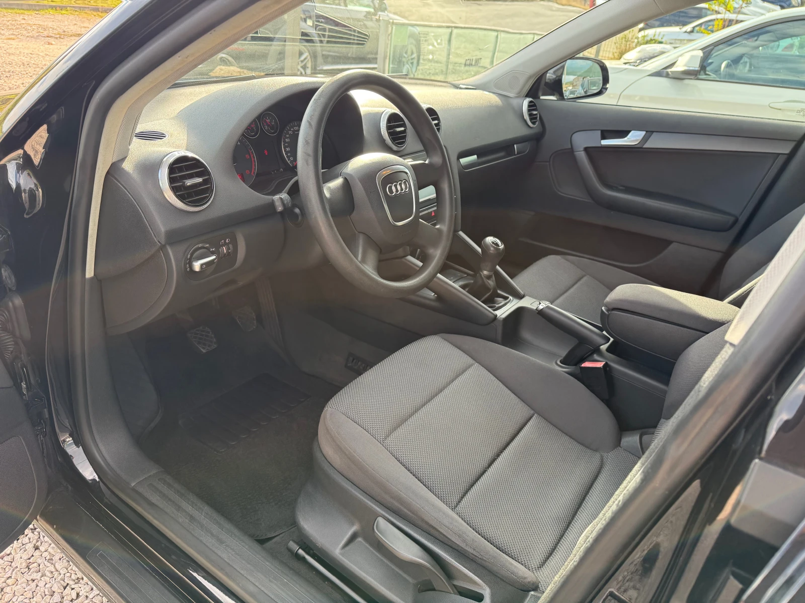 Audi A3 1.6TDi, FACELIFT,  - изображение 8 | Auto.bg Audi A3 1.6TDi, FACELIFT,  - изображение 8