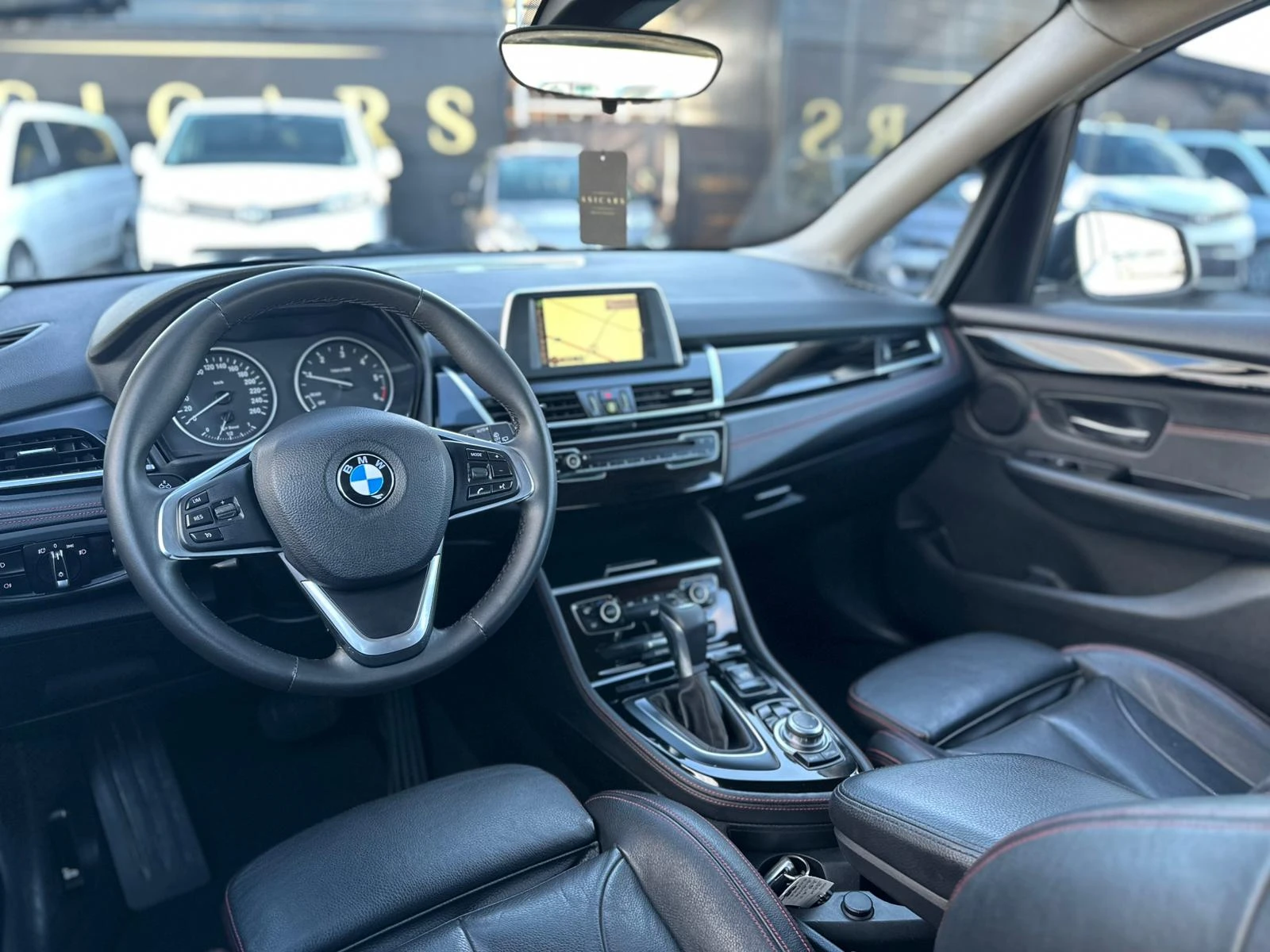 BMW 218 / ACTIVE TOURER / 2.0D / 150 HP / TOP / - изображение 9 | Auto.bg BMW 218 / ACTIVE TOURER / 2.0D / 150 HP / TOP / - изображение 9