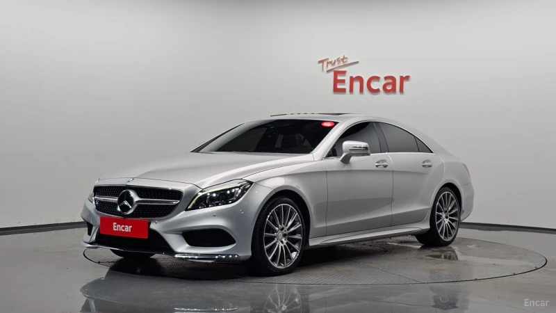 Mercedes-Benz CLS 400 КОЖА* ОБДУХВ* НАВИ* ПАНО* АВТОКРЕДИТ - 18700 € - 38740008 1 | Car24.bg Mercedes-Benz CLS 400 КОЖА* ОБДУХВ* НАВИ* ПАНО* АВТОКРЕДИТ - 18700 € - 38740008 1
