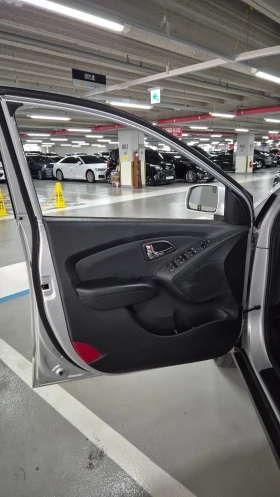 Hyundai IX35 2.0i Гаранция 2г. - 24000 лв. / 12271.01 € - 37063774 9 | Car24.bg Hyundai IX35 2.0i Гаранция 2г. - 24000 лв. / 12271.01 € - 37063774 9