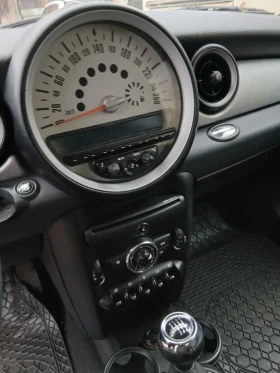 Mini One - 1999 € / 3909.70 лв. - 72740726 4 | Car24.bg Mini One - 1999 € / 3909.70 лв. - 72740726 4