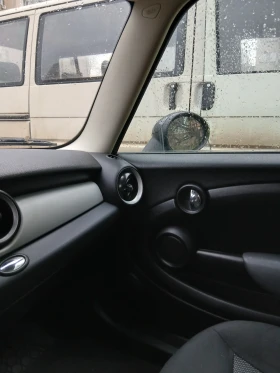 Mini One - 1999 € / 3909.70 лв. - 72740726 6 | Car24.bg Mini One - 1999 € / 3909.70 лв. - 72740726 6