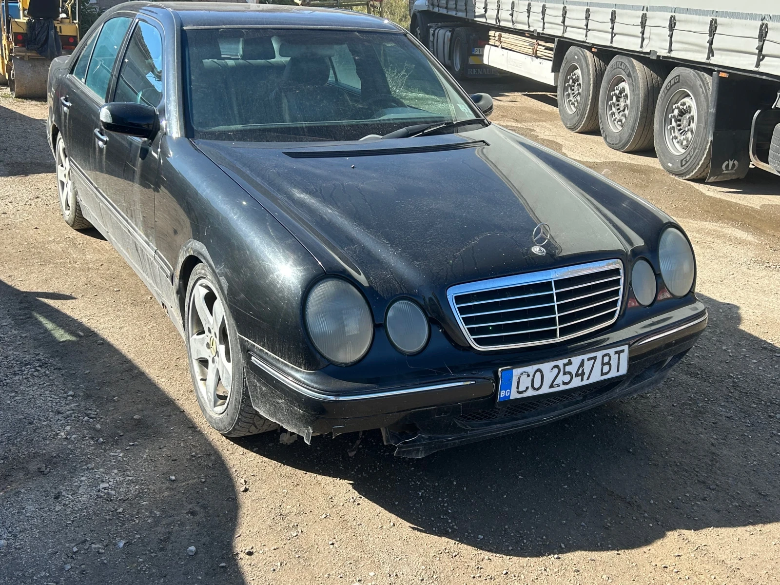 Mercedes-Benz E 220 undefined | Auto.bg — изображение 1 Mercedes-Benz E 220 undefined | Auto.bg — изображение 1