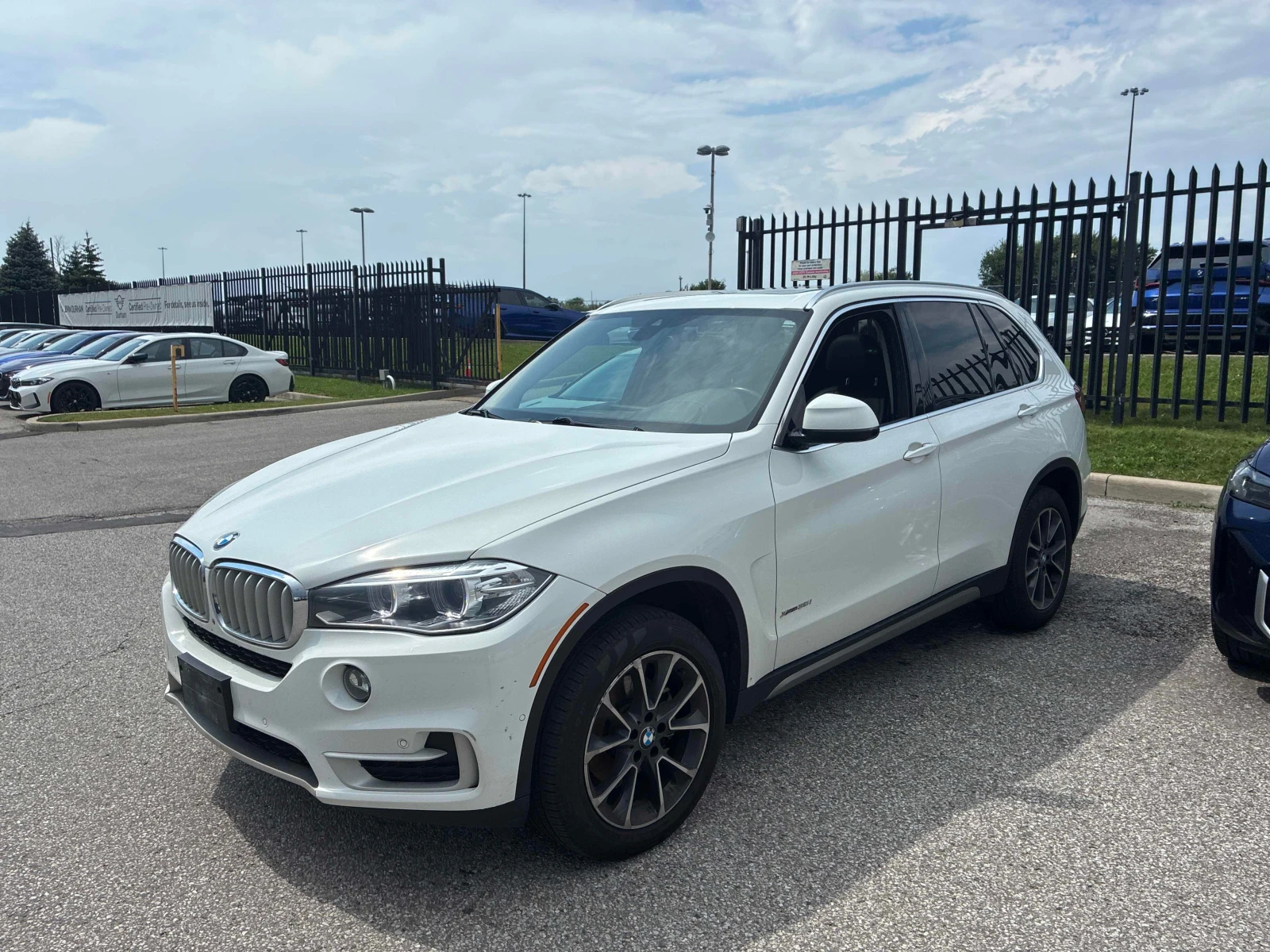 BMW X5 * xDrive35i * АВТОКРЕДИТ БЕЗ ПЪРВОНАЧАЛНА ВНОСКА* | Auto.bg — изображение 1 BMW X5 * xDrive35i * АВТОКРЕДИТ БЕЗ ПЪРВОНАЧАЛНА ВНОСКА* | Auto.bg — изображение 1
