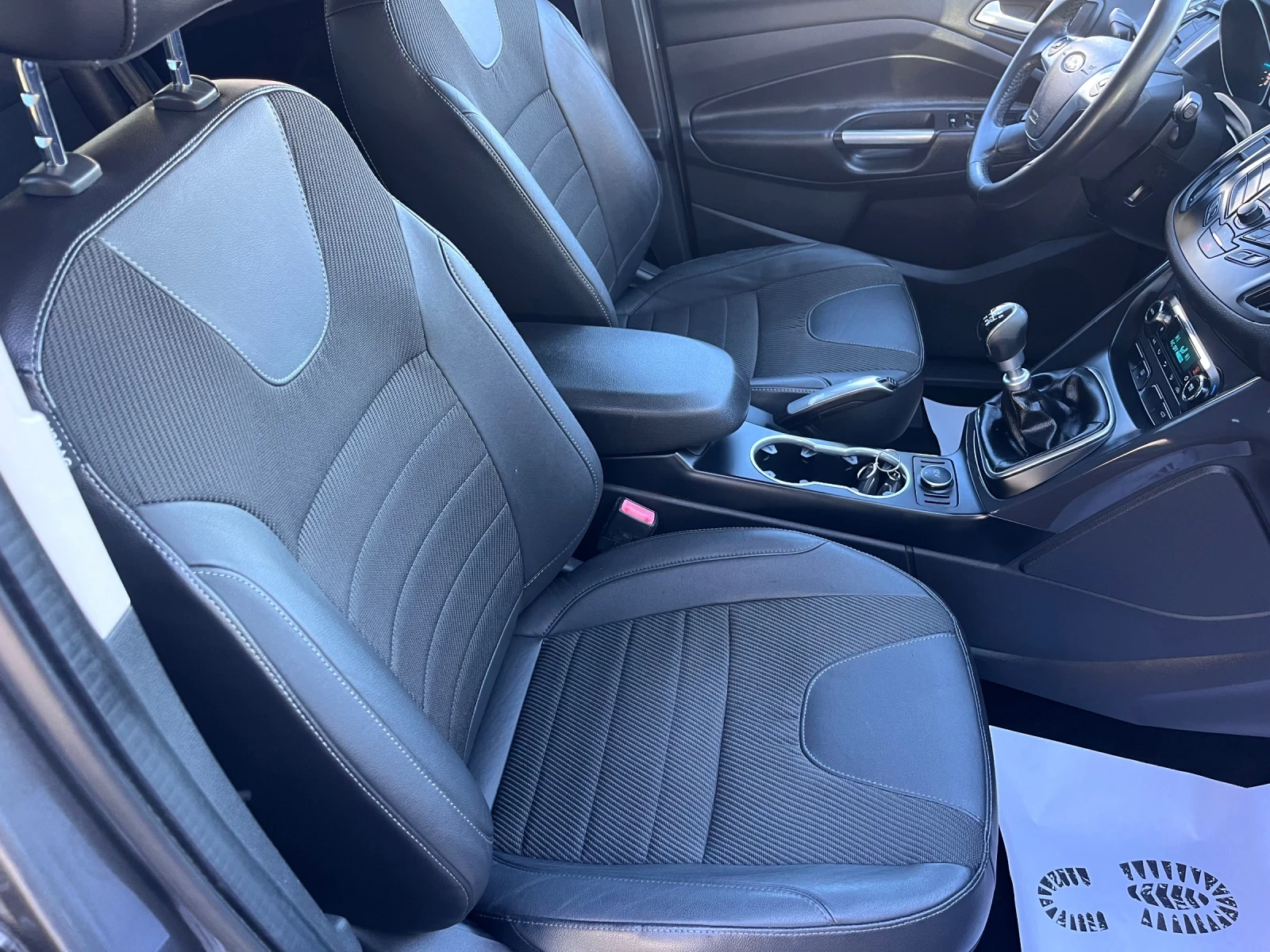 Ford Kuga 4x4 / Titanium / 165.000km - изображение 10 | Auto.bg Ford Kuga 4x4 / Titanium / 165.000km - изображение 10