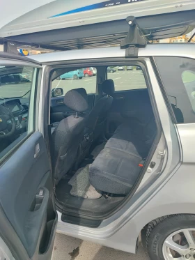 Honda Fr-v - 4950 € / 9681.36 лв. - 44379576 6 | Car24.bg Honda Fr-v - 4950 € / 9681.36 лв. - 44379576 6